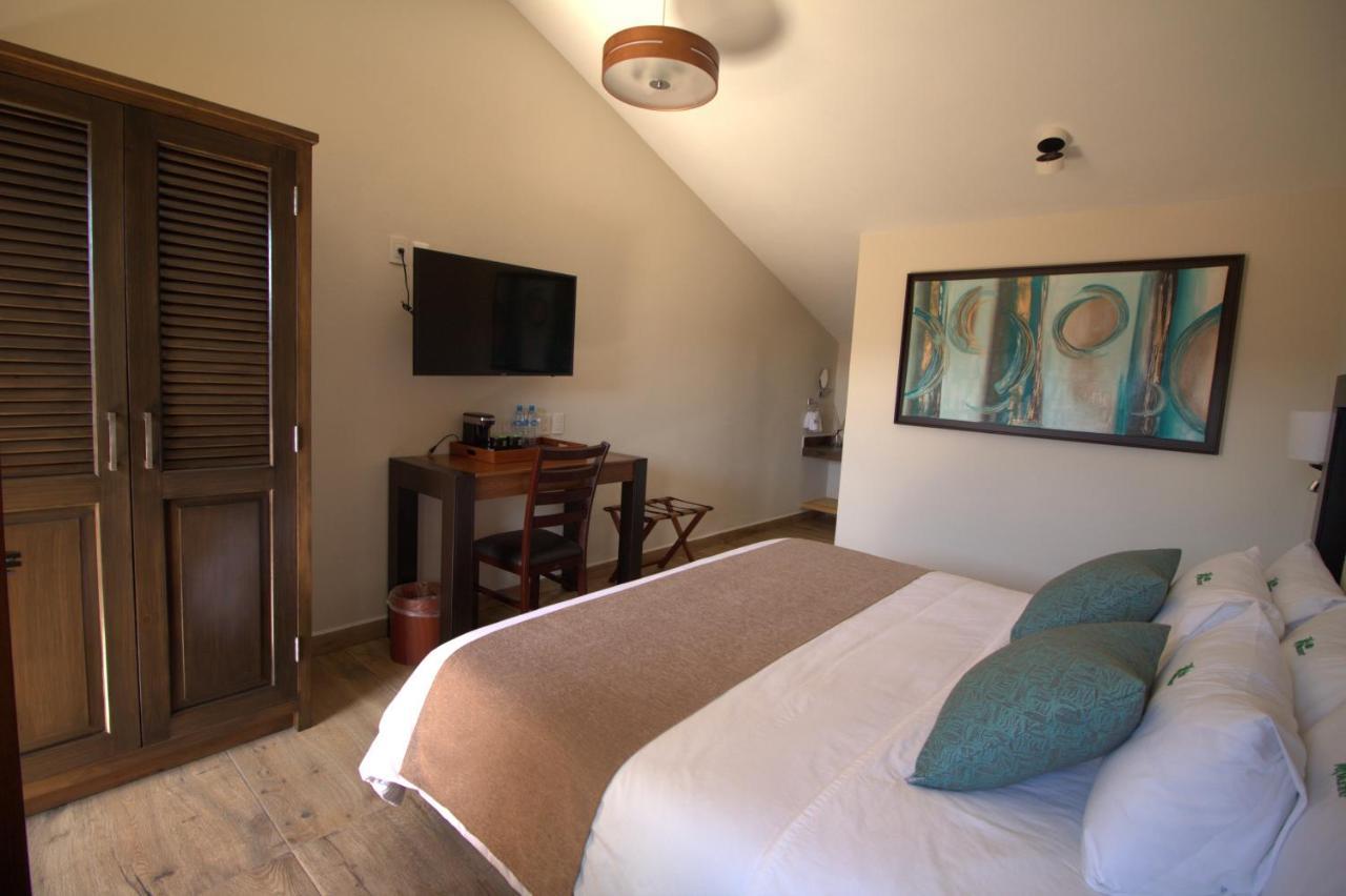 Hotel Villa Murano ซานกริสโตบัล เด ลาสกาซาส ภายนอก รูปภาพ