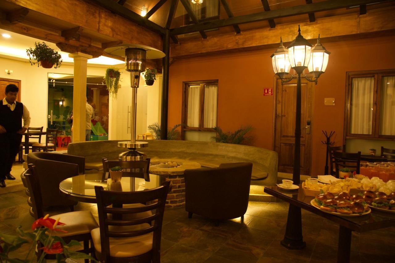 Hotel Villa Murano ซานกริสโตบัล เด ลาสกาซาส ภายนอก รูปภาพ