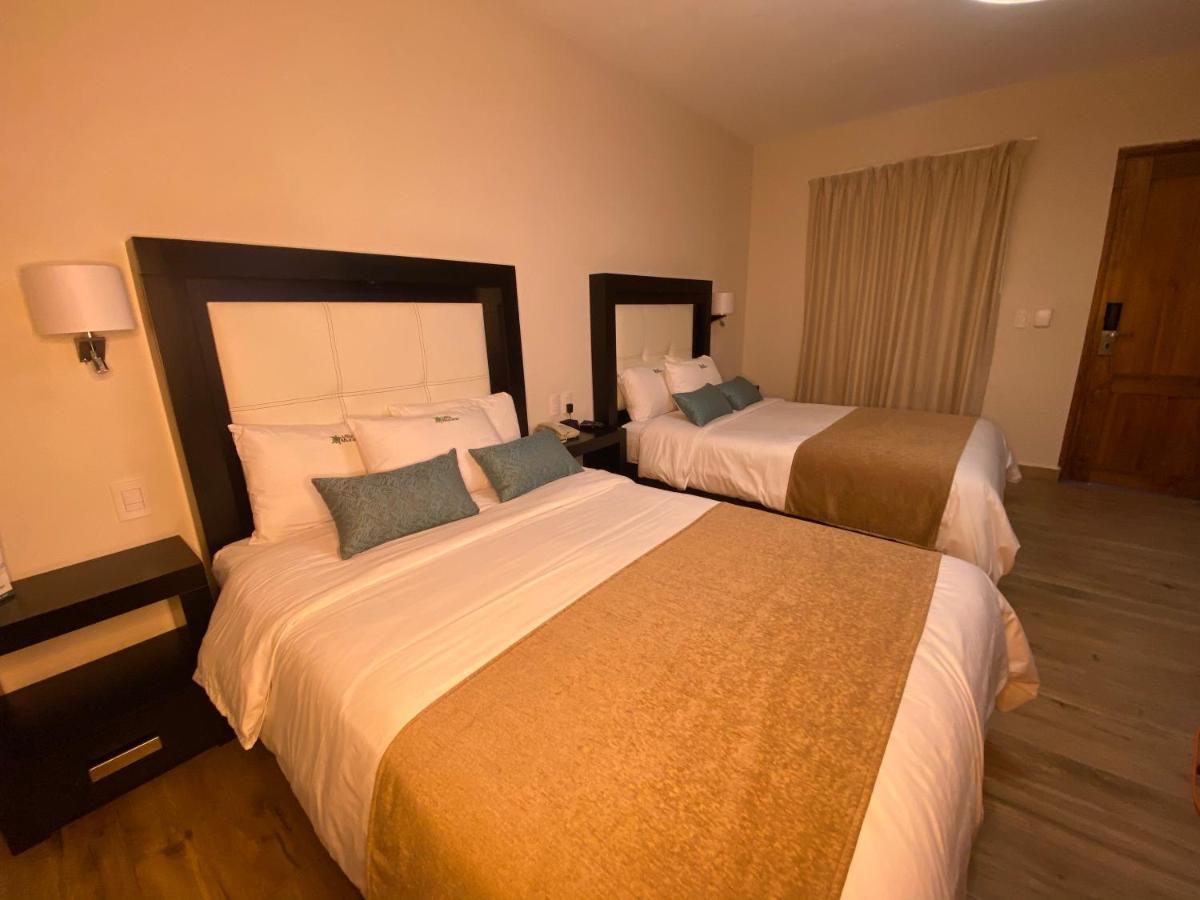 Hotel Villa Murano ซานกริสโตบัล เด ลาสกาซาส ภายนอก รูปภาพ