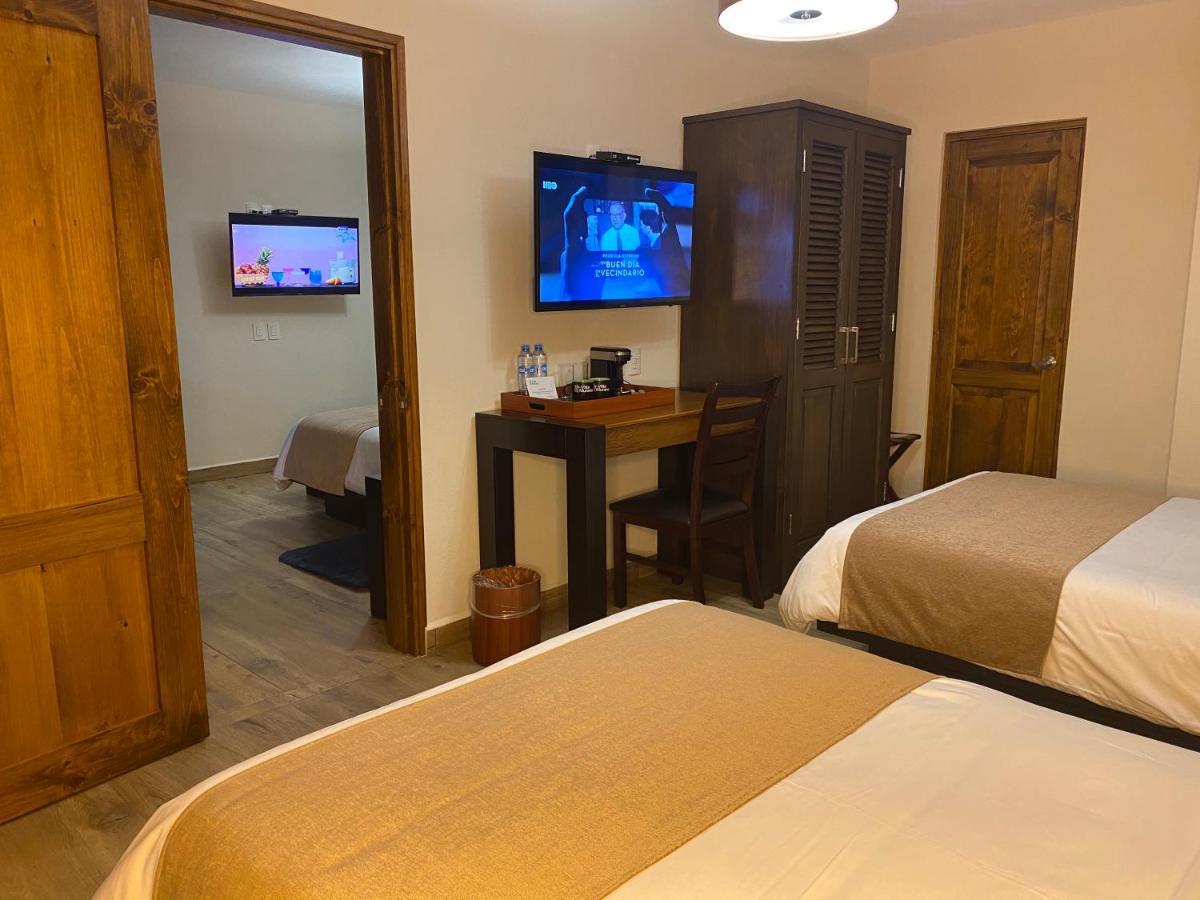 Hotel Villa Murano ซานกริสโตบัล เด ลาสกาซาส ภายนอก รูปภาพ