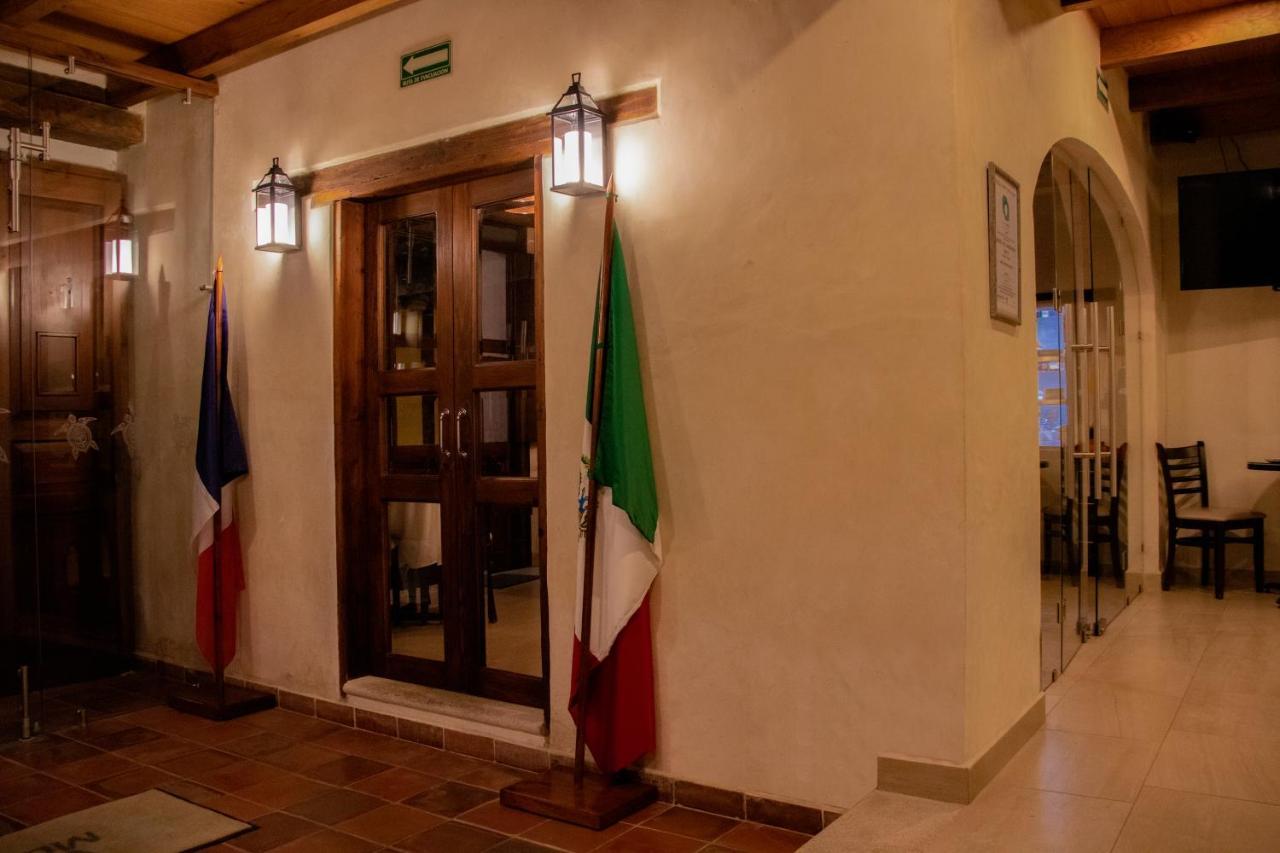 Hotel Villa Murano ซานกริสโตบัล เด ลาสกาซาส ภายนอก รูปภาพ