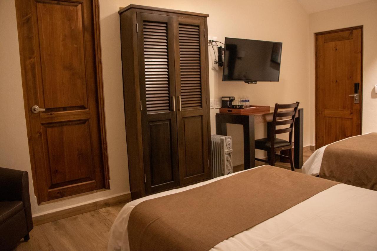 Hotel Villa Murano ซานกริสโตบัล เด ลาสกาซาส ภายนอก รูปภาพ
