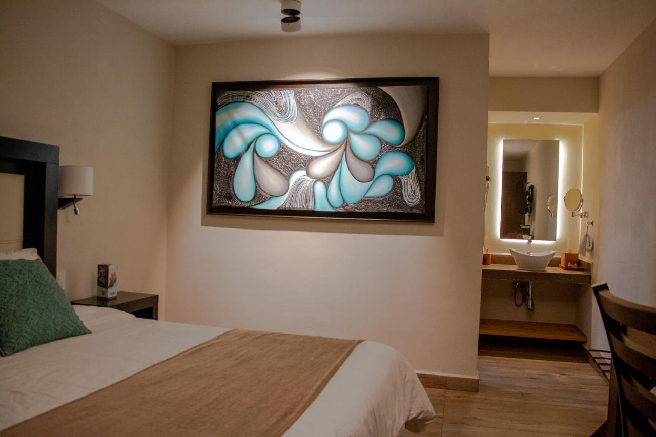 Hotel Villa Murano ซานกริสโตบัล เด ลาสกาซาส ภายนอก รูปภาพ