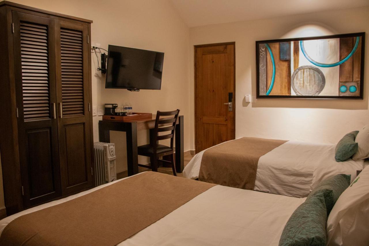 Hotel Villa Murano ซานกริสโตบัล เด ลาสกาซาส ภายนอก รูปภาพ